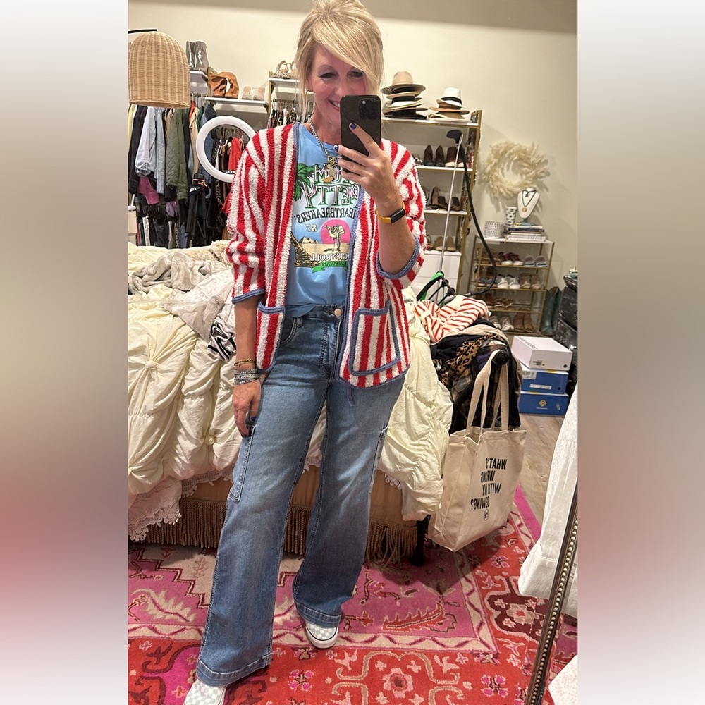 POL Red and White Striped Rose Cardigan - Picture 4 of 15